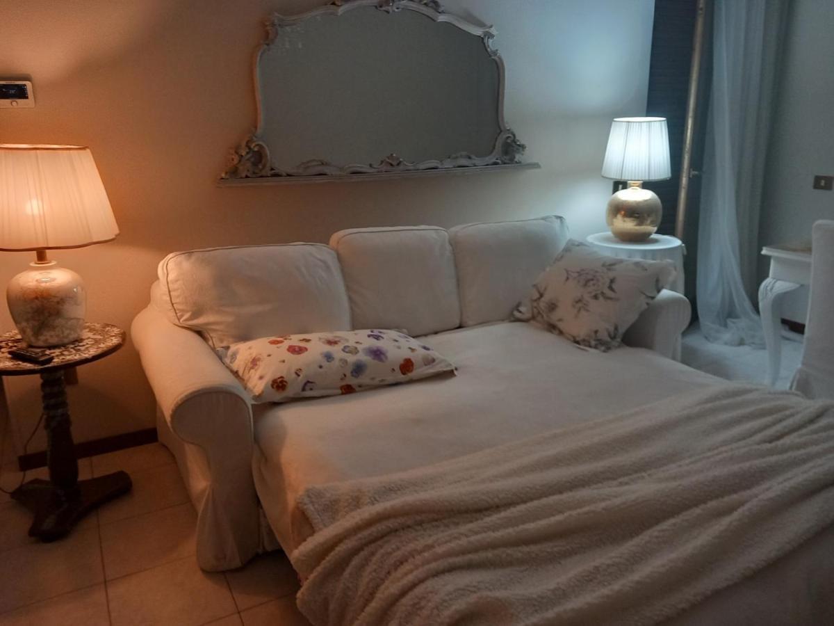 Fiorenza House Luisago Εξωτερικό φωτογραφία