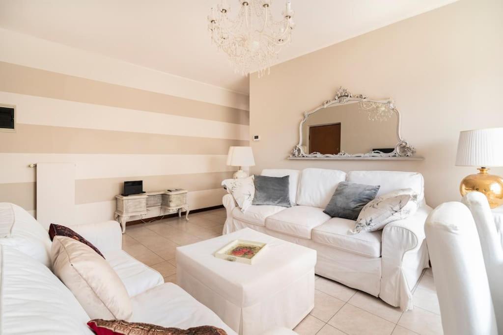 Fiorenza House Luisago Εξωτερικό φωτογραφία