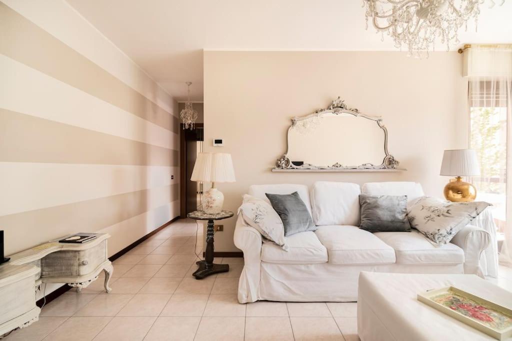 Fiorenza House Luisago Εξωτερικό φωτογραφία